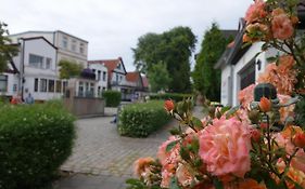 Goldene Feder
